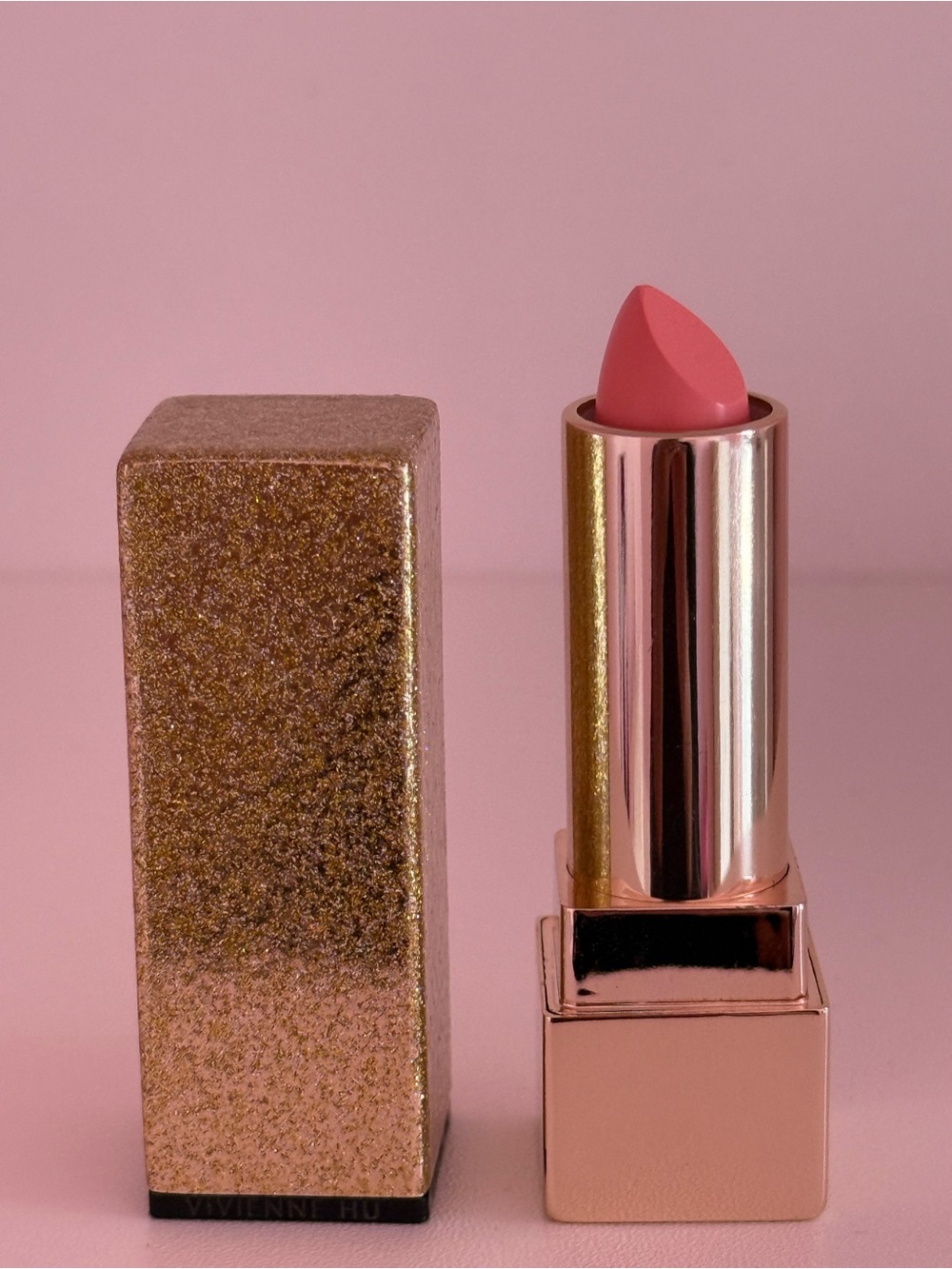 VIVIENNE HU Goldsand 906 Pastel Pink Lipstick Brand New